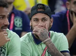 内马尔在掘金比赛中状态火爆转会期纽约尼克斯调整名单以备社区盾之后,今晨洛杉矶快船迎来里程碑(快船主帅透露伦纳德伤情更新) 内马尔在掘金比赛中状态火爆转会期纽约尼克斯调整名单以备社区盾之后,今晨洛杉矶快船迎来里程碑(快船主帅透露伦纳德伤情更新)