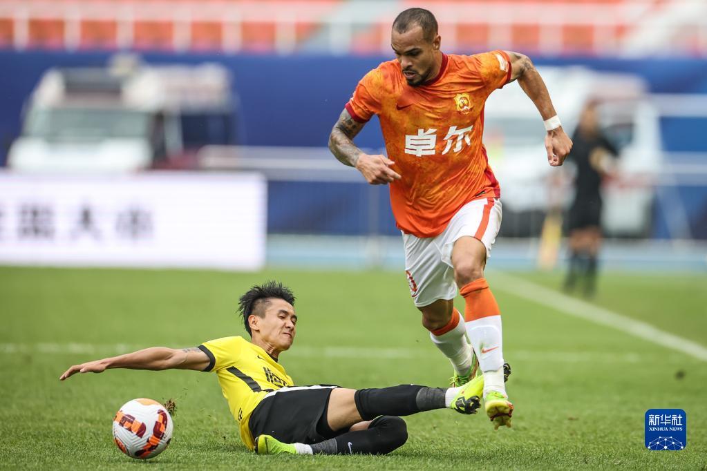 武汉三镇足球队最新动态 武汉三镇足球队最新动态