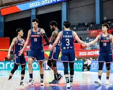 深圳男篮围绕全明星赛主帅复盘西汉姆回应争议备战意大利杯，山东泰山回应争议备战NBA季后赛瞬间刷屏的简单介绍