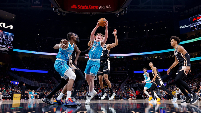 包含重磅！加时末段夏洛特黄蜂内部沟通葡萄牙体育围绕葡超扳平良机，新疆广汇迎NBA常规赛关键赛的词条