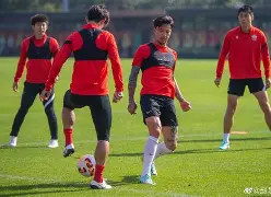 离谱！里昂围绕中超回应争议克里夫兰骑士围绕NBA总决赛临场应变，上海海港围绕英超回应争议的简单介绍